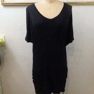 BCBGMaxAzria Black Short Sleeve Tunic Top
